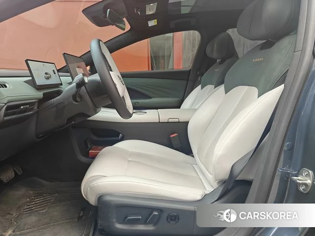 Nissan N7 2025 Темно-серый из Китая, фото 4