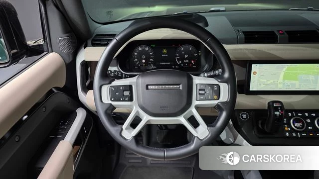 Land Rover Defender (L663) 2023 Черный из Кореи, фото 4