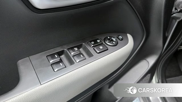 Kia The New Kia Ray 2023 Серый из Кореи, фото 4