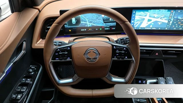 Ssangyong Torres EVX 2024 Жемчужный цвет из Кореи, фото 4