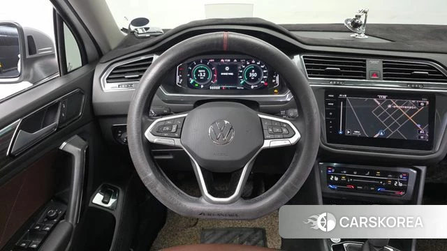 Volkswagen Tiguan Allspace 2022 Белый из Кореи, фото 4