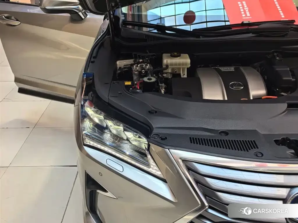Lexus RX 2018 Silver/gray из Китая, фото 4