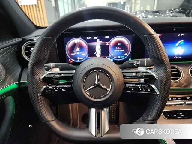 Mercedes-Benz E-Class W213 2022 Черный из Кореи, фото 4