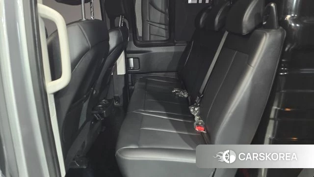 Hyundai Staria 2023 Серебряный из Кореи, фото 4