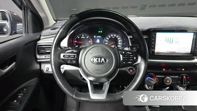 Kia Stonic 2018 Серый из Кореи, фото 4