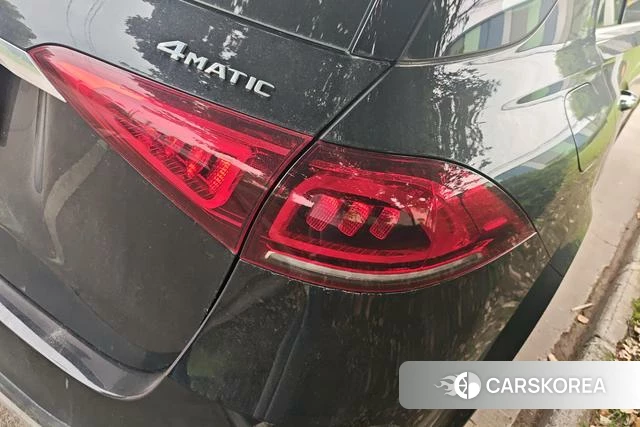 Mercedes-Benz GLE (import) 2023 Черный из Китая, фото 4