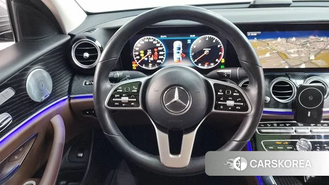 Mercedes-Benz E-Class W213 2018 Серый из Кореи, фото 4
