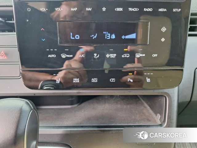Hyundai Staria 2025 Белый из Кореи, фото 3