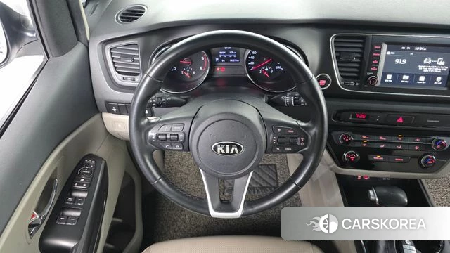 Kia The New Carnival 2018 Белый из Кореи, фото 4