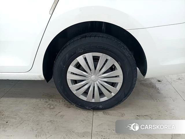 Volkswagen Santana 2021 Белый из Китая, фото 4