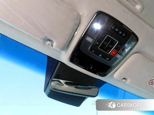 Hyundai Staria 2024 Черный из Кореи, фото 4