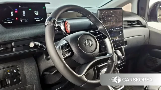 Hyundai Staria 2024 Черный из Кореи, фото 4