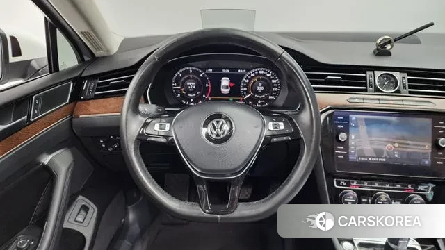 Volkswagen Passat GT (B8) 2018 Белый из Кореи, фото 4