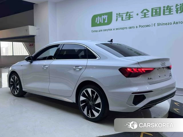 Audi A3 2023 Белый из Китая, фото 4