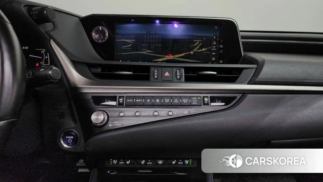 Lexus ES300h 7th generation 2021 Серый из Кореи, фото 4
