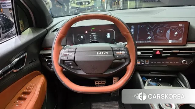 Kia The New Sportage 5th Generation Hybrid 2025 Серебристо-серый из Кореи, фото 4