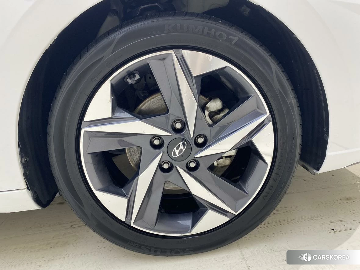 Hyundai Elantra 2022 Белый из Китая, фото 4