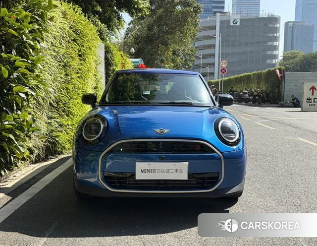 MINI Unknown 2026 Синий из Китая, фото 4