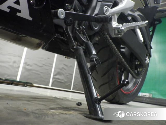 Проданный Honda CBR400R id 3949640 из Японии, фото 4