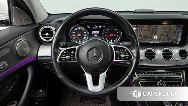 Mercedes-Benz E-Class W213 2019 Белый из Кореи, фото 4
