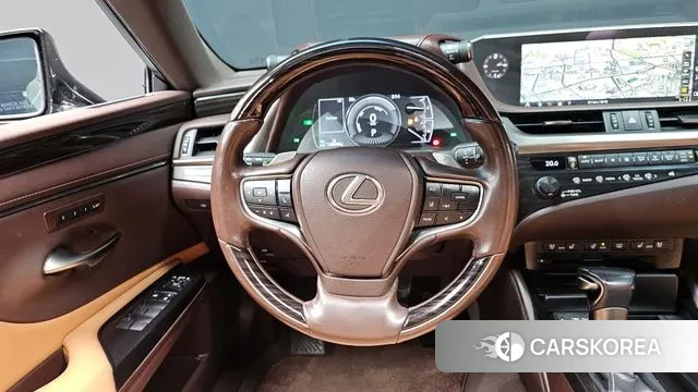 Lexus ES300h 7th generation 2020 Серебристо-серый из Кореи, фото 4
