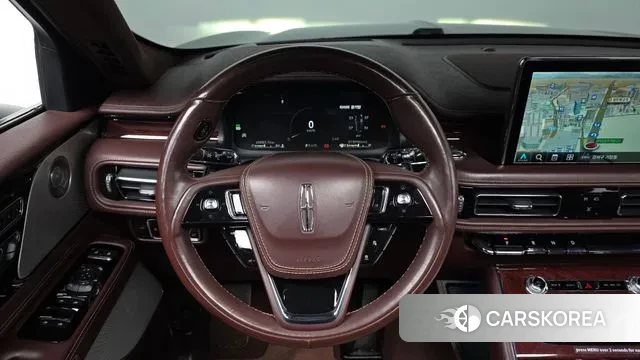 Lincoln Aviator 2nd generation 2023 Черный из Кореи, фото 4