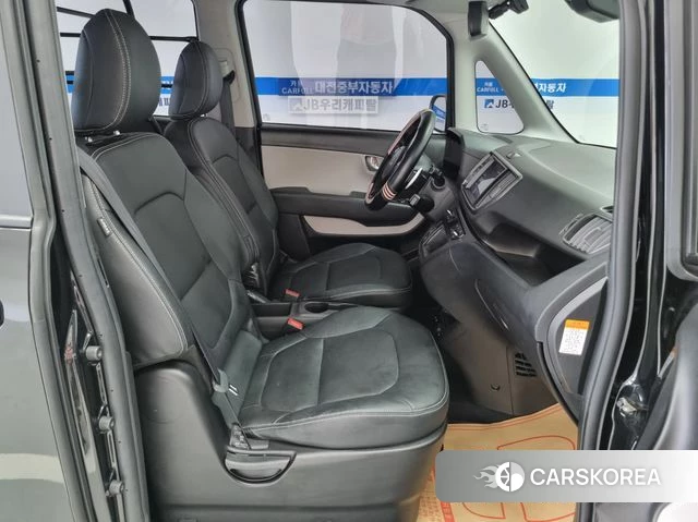 Kia The New Kia Ray EV 2023 Черный из Кореи, фото 4