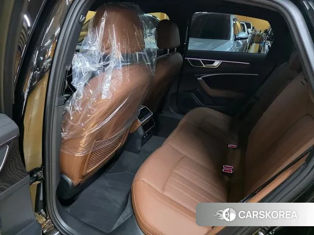 Audi A6 (C8) 2021 Черный из Кореи, фото 4