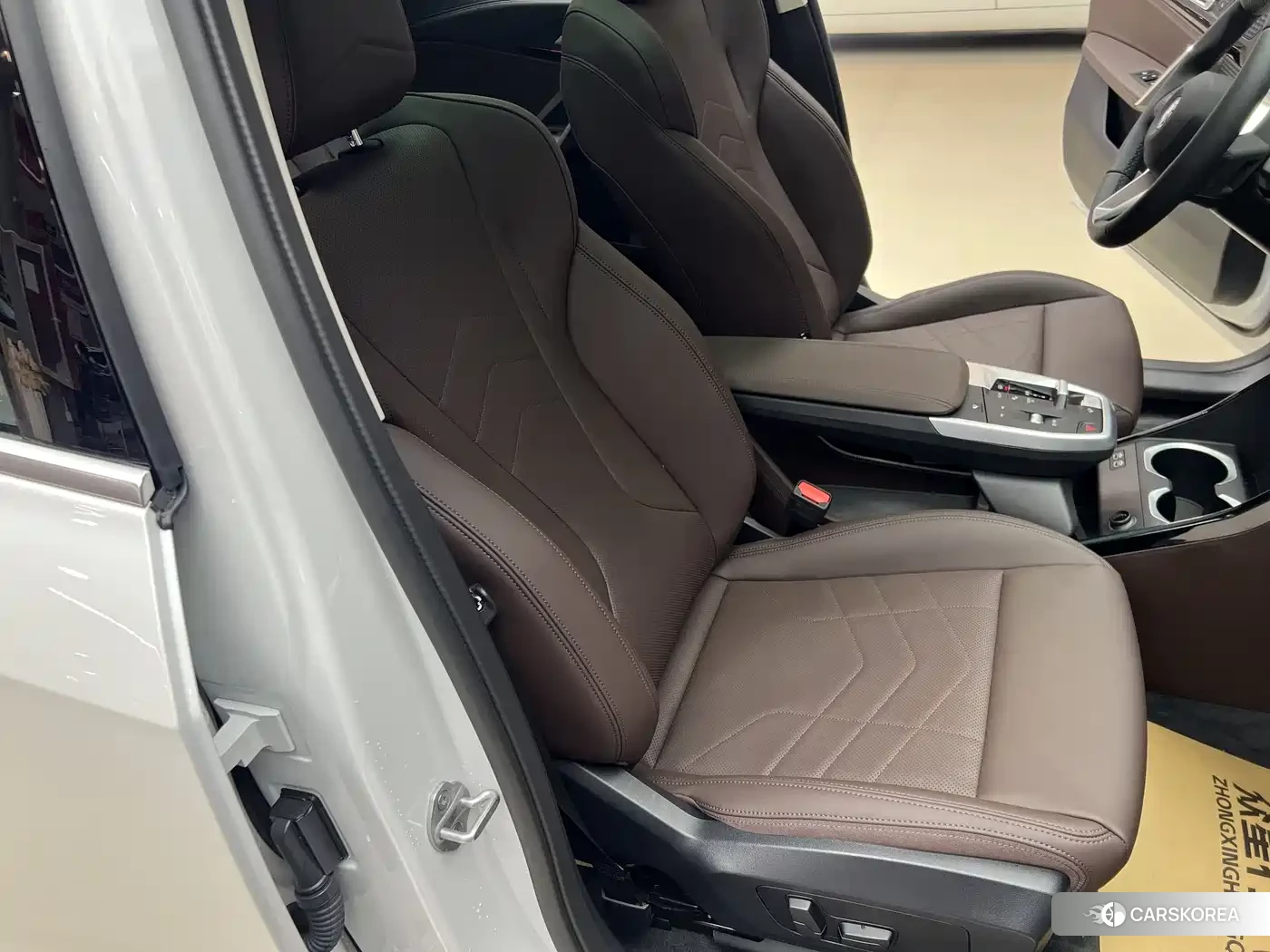 BMW iX1 2026 Белый из Китая, фото 4