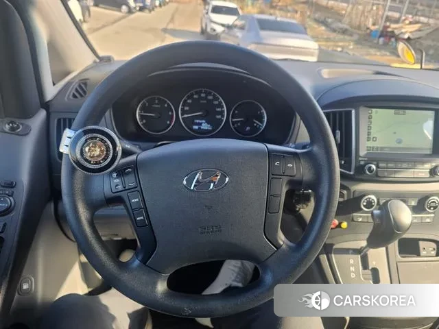 Hyundai The New Grand Starex 2018 Желтый из Кореи, фото 4