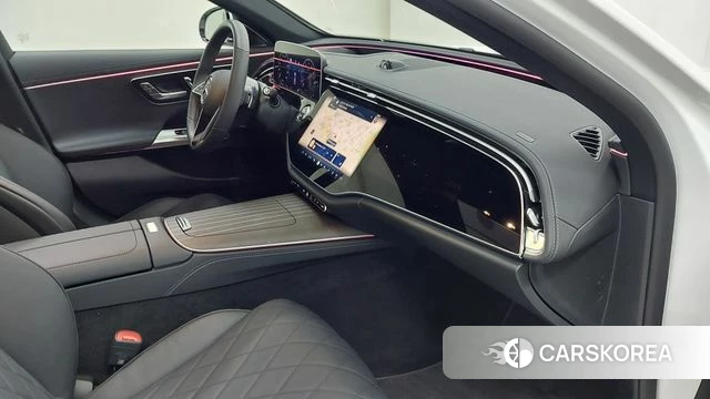 Mercedes-Benz E-Class W214 2025 Белый из Кореи, фото 4