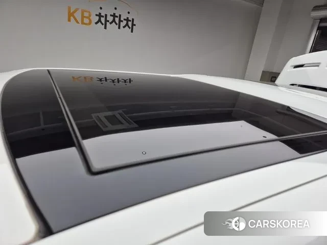 Land Rover Discovery 5 2019 Белый из Кореи, фото 4