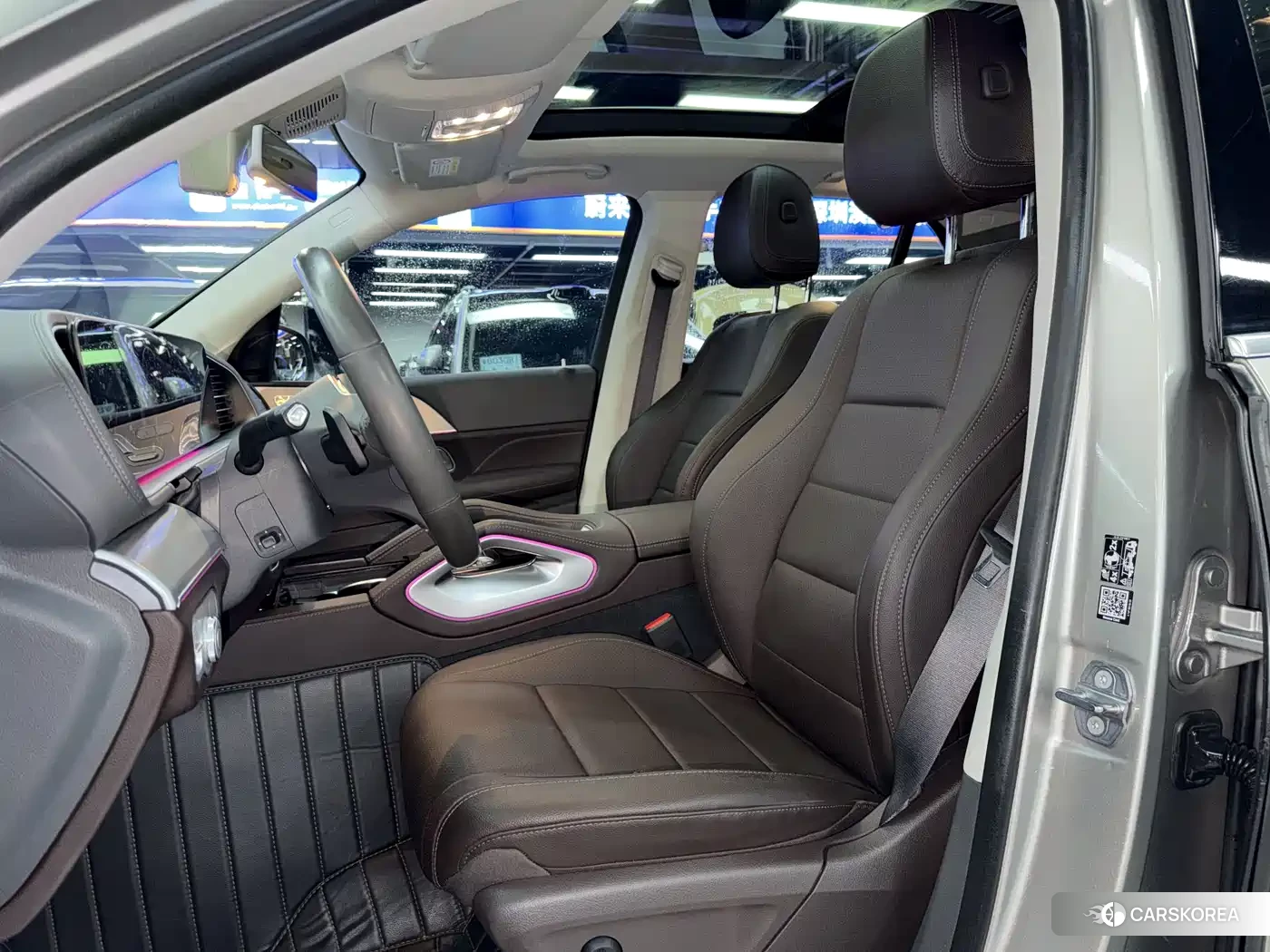 Mercedes-Benz GLE 2020 Champagne/brown из Китая, фото 4