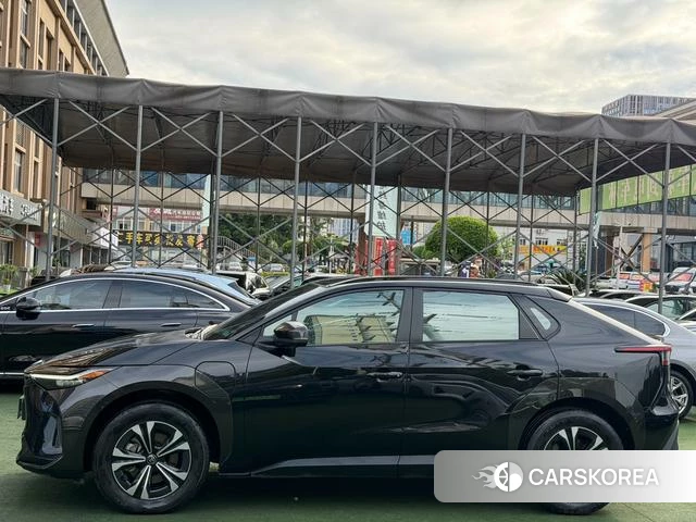 Toyota GAC bZ4X 2023 Черный из Китая, фото 4