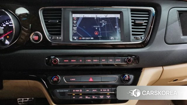 Kia The New Carnival 2018 Белый из Кореи, фото 4