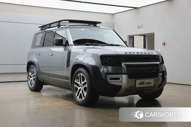 Land Rover guard 2023 Серебристо-серый из Китая, фото 4