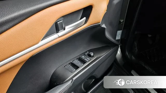 Toyota Camry (XV80) 2025 Серый из Кореи, фото 4