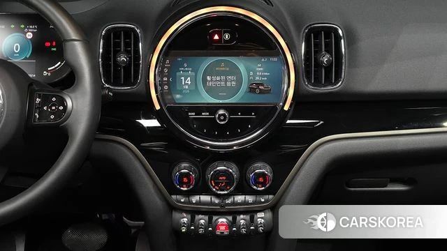 Mini Cooper Countryman 2023 Черный из Кореи, фото 4