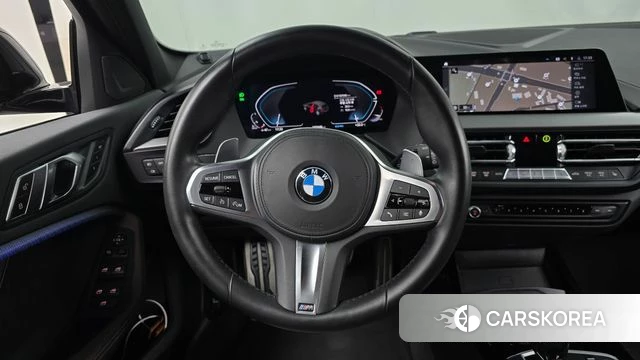 BMW 1 Series (F40) 2021 Черный из Кореи, фото 4