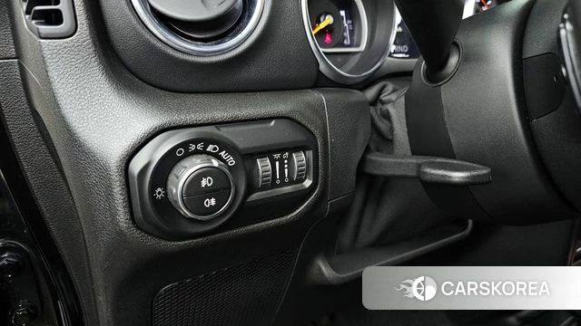 Jeep Wrangler (JL) 2019 Черный из Кореи, фото 4