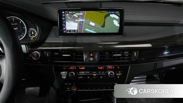 BMW X6 (F16) 2018 Черный из Кореи, фото 4
