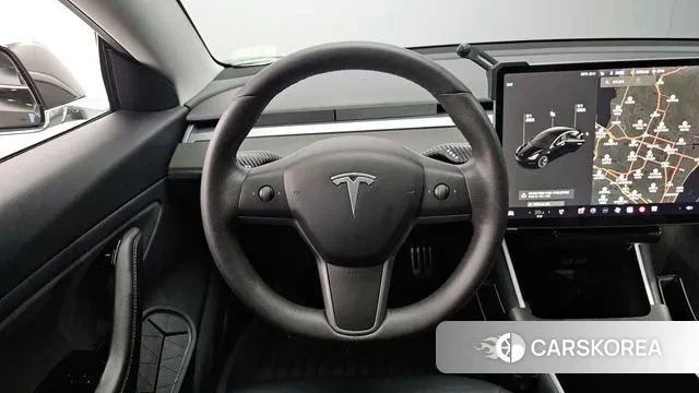Tesla Model 3 2020 Черный из Кореи, фото 4