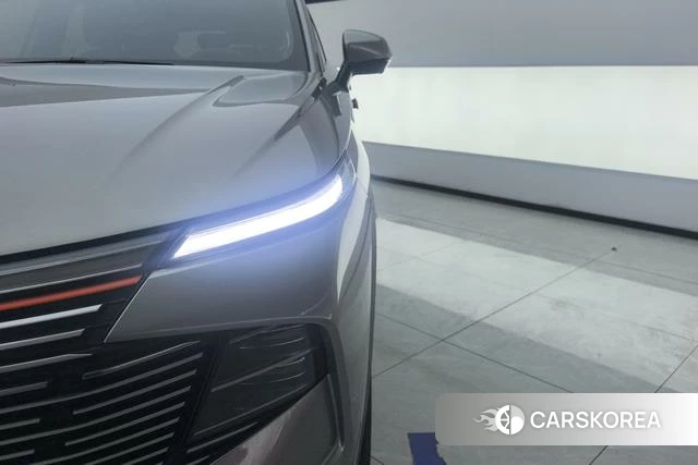 Haval Divine beast 2023 Темно-серый из Китая, фото 4