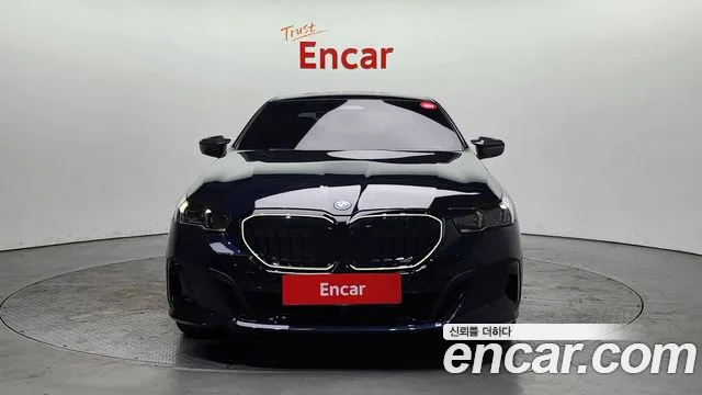 BMW 5 Series (G60) 2024 Синий из Кореи, фото 4