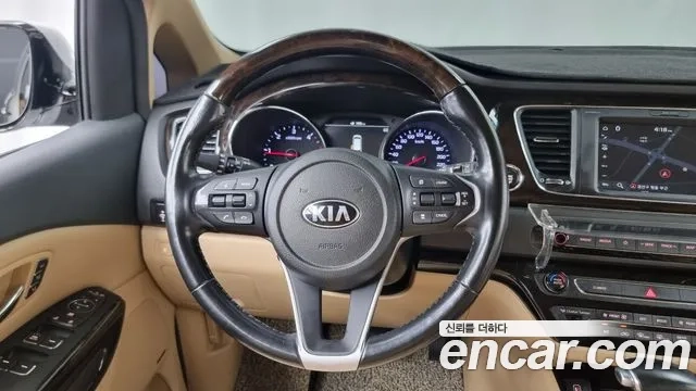 Kia The New Carnival 2018 Белый из Кореи, фото 4