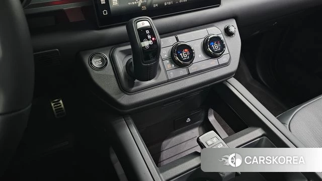 Land Rover Defender (L663) 2025 Серый из Кореи, фото 4