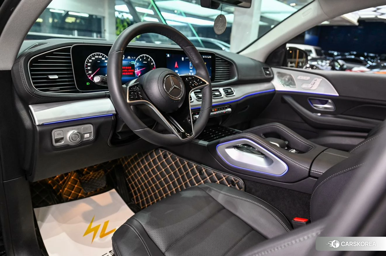 Mercedes-Benz GLE 2023 Черный из Китая, фото 4