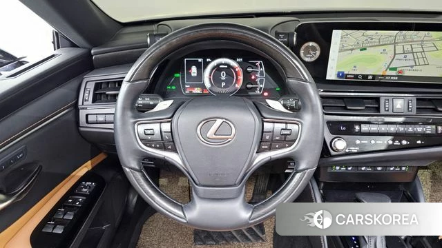 Lexus ES300h 7th generation 2022 Черный из Кореи, фото 4
