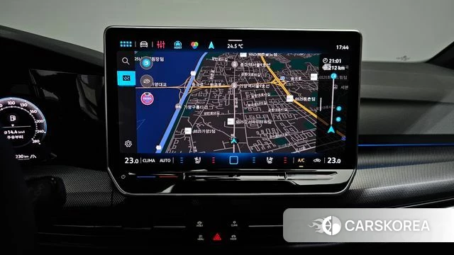 Volkswagen Golf 8th Generation 2026 Серебристо-серый из Кореи, фото 4