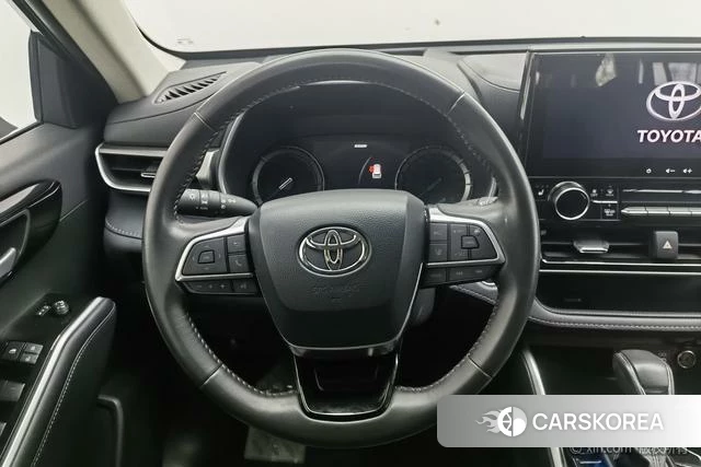 Toyota Highlander 2024 Черный из Китая, фото 4